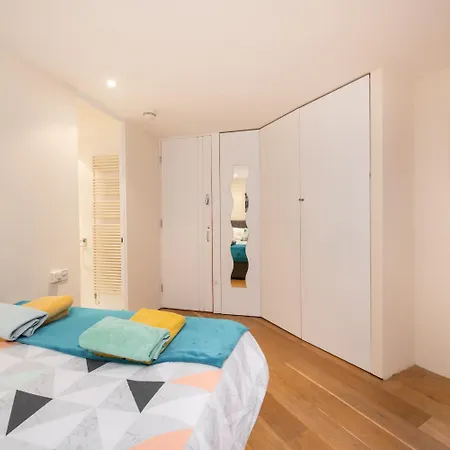 Pollen Street, Two-bedroom Flat Londen Buitenkant foto