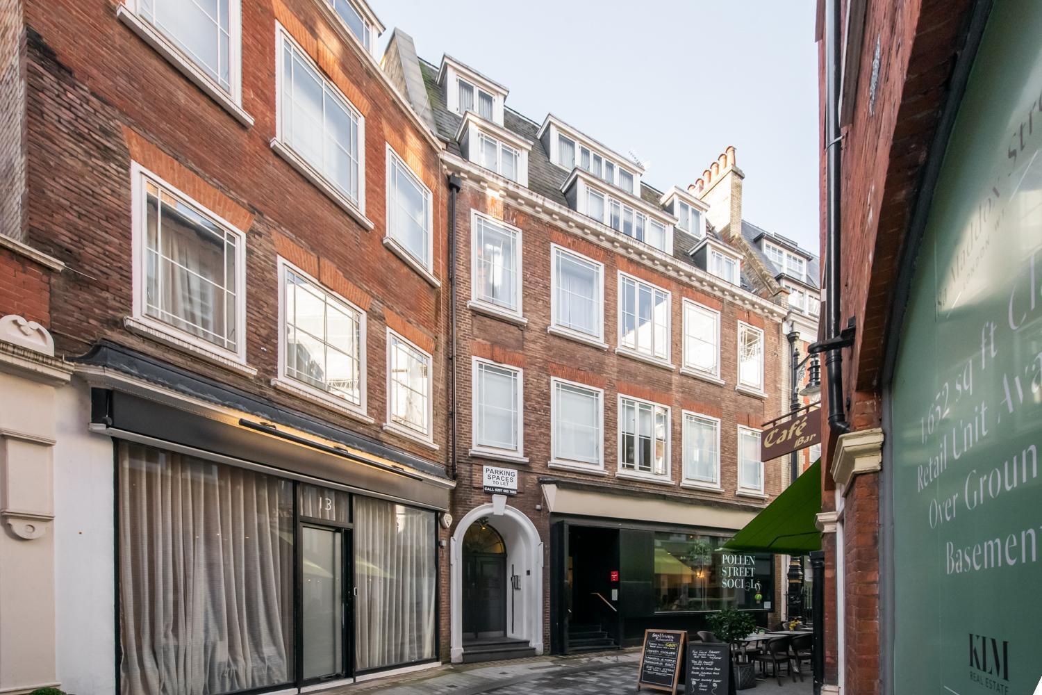 Апартаменты Pollen Street, Three-bedroom Flat Лондон